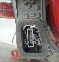 Feu arriere principal gauche (feux) PEUGEOT 3008 1 Photo n°4