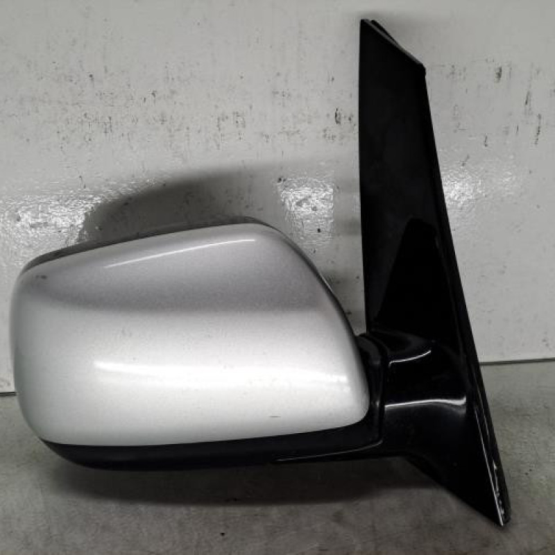 Retroviseur droit TOYOTA AVENSIS VERSO