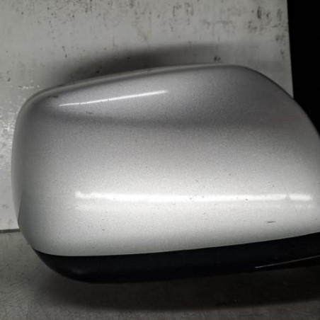 Retroviseur droit TOYOTA AVENSIS VERSO