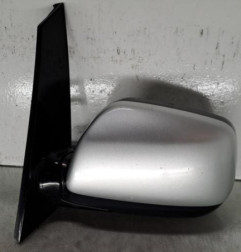 Retroviseur gauche TOYOTA AVENSIS VERSO Photo n°1