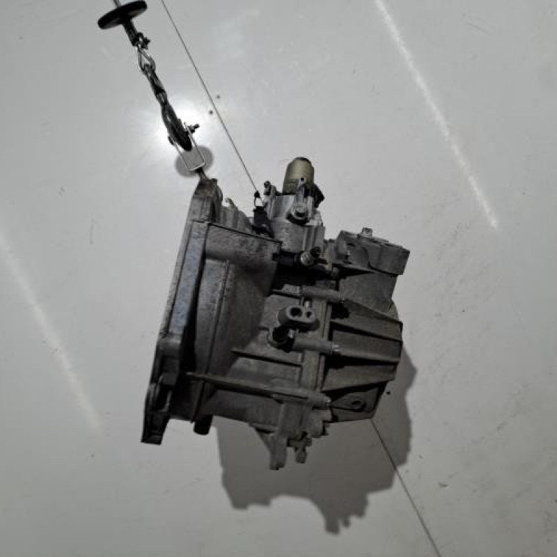 Boite de vitesses OPEL CORSA D
