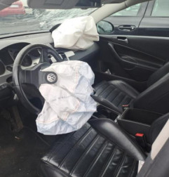 Porte avant droit VOLKSWAGEN PASSAT 5 Photo n°8