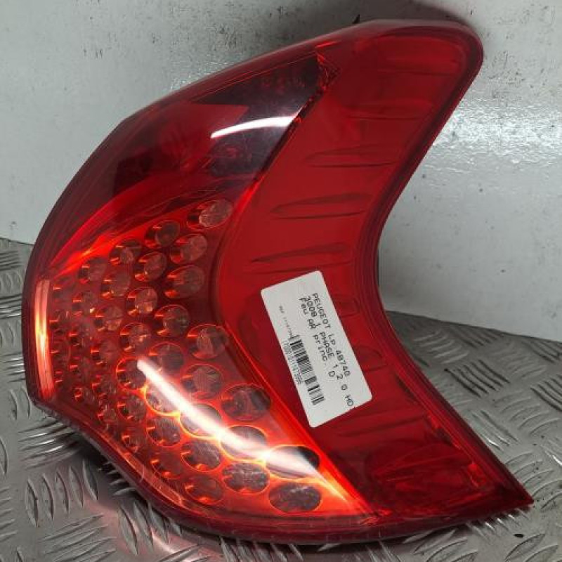 Feu arriere principal droit (feux) PEUGEOT 3008 1