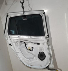 Porte arriere gauche RENAULT CLIO 3 Photo n°3