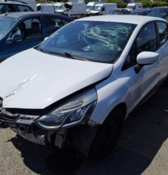 Compresseur clim RENAULT CLIO 4 Photo n°4