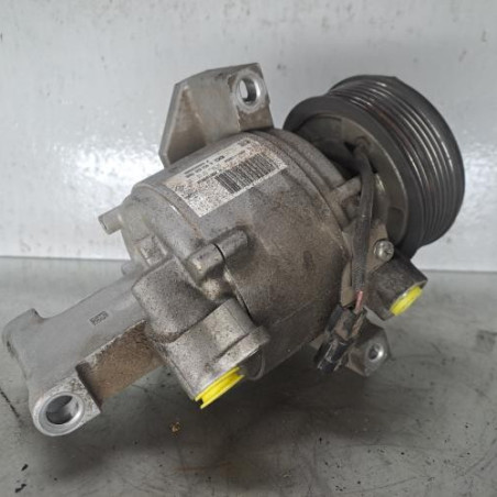 Compresseur clim RENAULT TWINGO 3