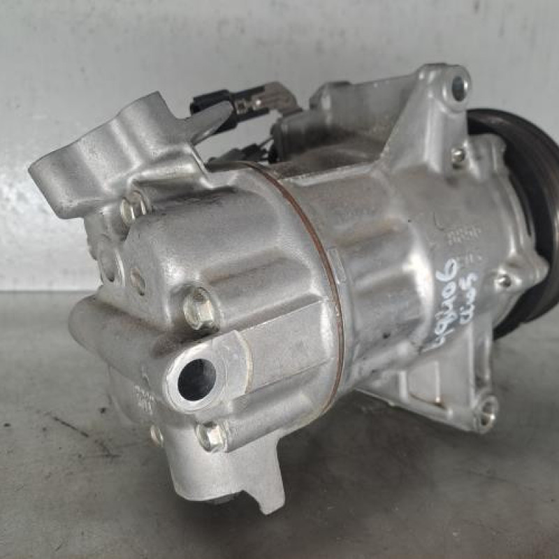 Compresseur clim RENAULT CLIO 5