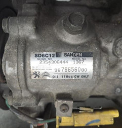 Compresseur clim PEUGEOT 308 2 SW Photo n°3