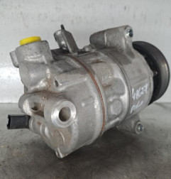 Compresseur clim VOLKSWAGEN POLO 5