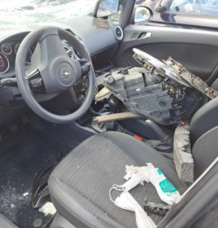 Feu arriere principal gauche (feux) OPEL CORSA D Photo n°10