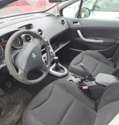 Porte avant droit PEUGEOT 308 1 SW Photo n°10