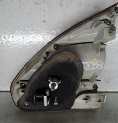 Feu arriere secondaire gauche (feux) PEUGEOT 2008 1