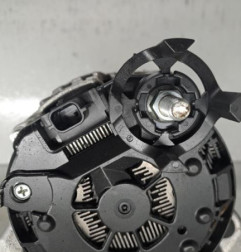 Alternateur RENAULT CLIO 5 Photo n°3