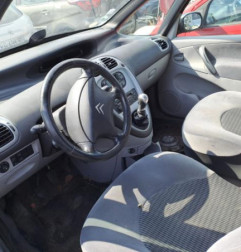 Armature avant, Masque avant CITROEN XSARA PICASSO Photo n°8