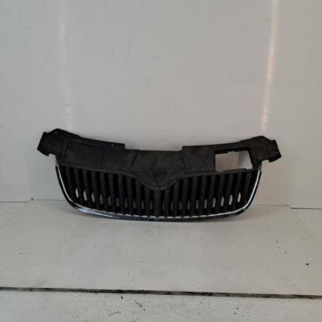 Calandre SKODA ROOMSTER Photo n°1