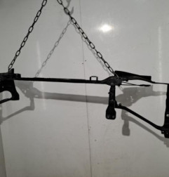 Traverse superieure MERCEDES CLASSE GLK 204 Photo n°1