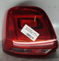 Feu arriere principal gauche (feux) VOLKSWAGEN POLO 5 Photo n°1