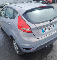 Malle/Hayon arriere FORD FIESTA 6 Photo n°7