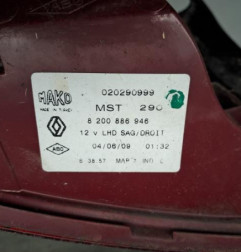 Feu arriere principal droit (feux) RENAULT CLIO 3 Photo n°5