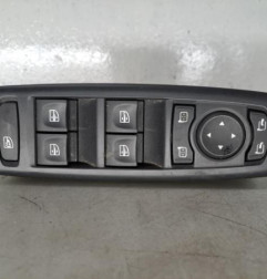 Interrupteur de leve vitre avant gauche RENAULT MEGANE 3 Photo n°1