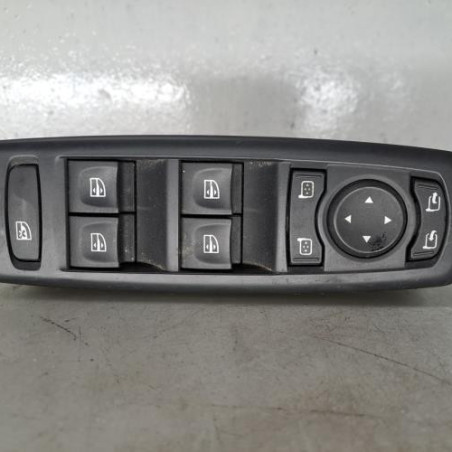 Interrupteur de leve vitre avant gauche RENAULT MEGANE 3 Photo n°1