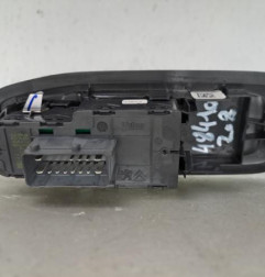 Interrupteur de leve vitre avant gauche PEUGEOT 208 1