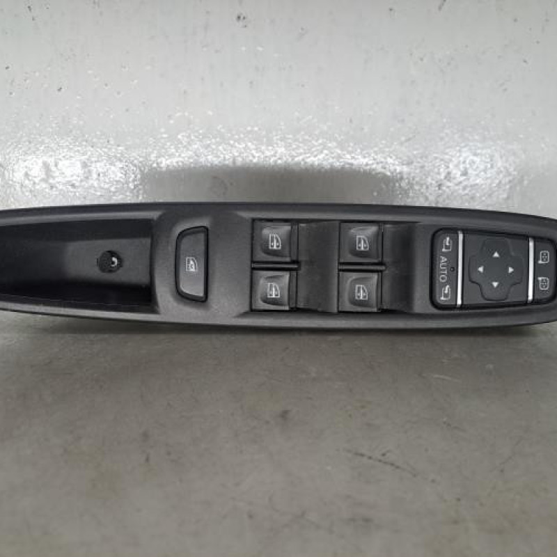 Interrupteur de leve vitre avant gauche RENAULT ZOE 2