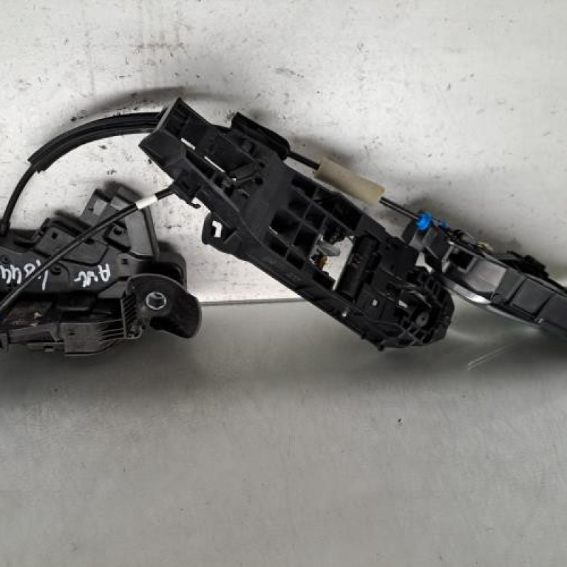 Serrure avant gauche PEUGEOT 308 3