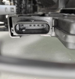 Serrure avant gauche PEUGEOT 308 3 Photo n°3