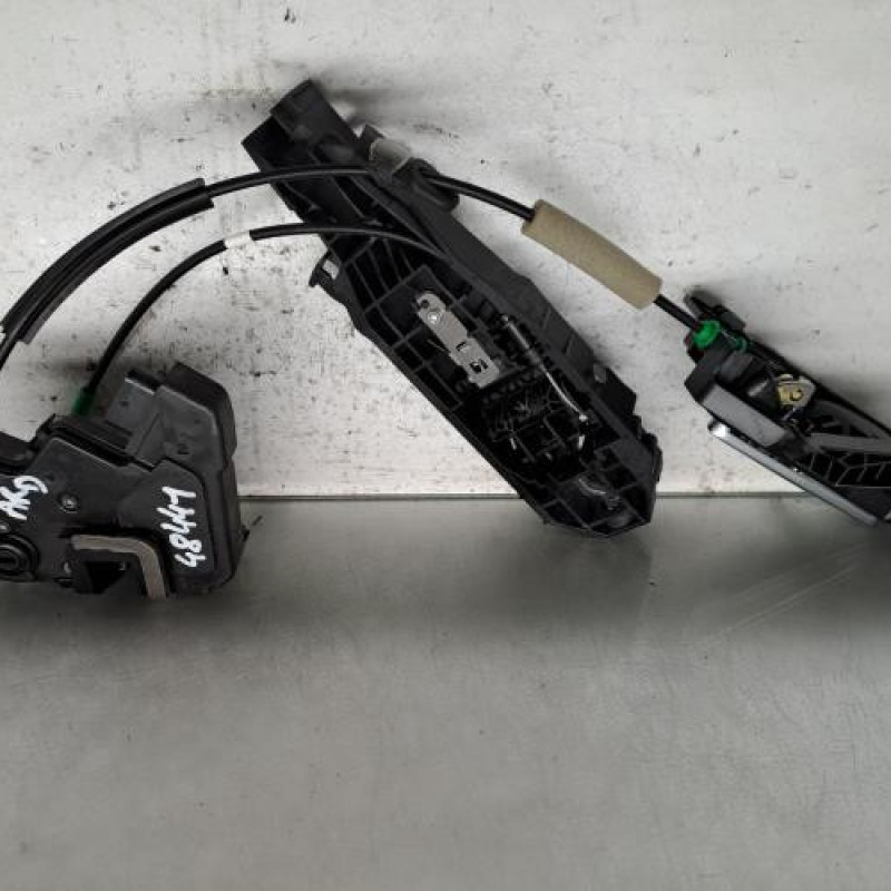 Serrure arriere droit PEUGEOT 308 3