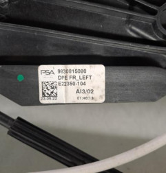 Leve vitre electrique avant gauche PEUGEOT 308 3 Photo n°4