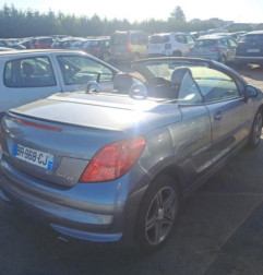 Pare choc arriere PEUGEOT 207 Photo n°8