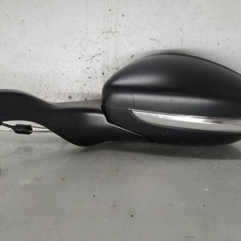 Retroviseur gauche PEUGEOT 208 1