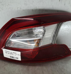 Feu arriere principal droit (feux) PEUGEOT 308 2 Photo n°1