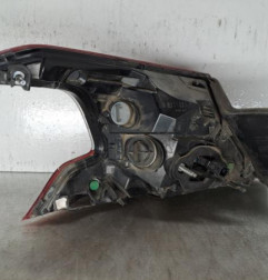 Feu arriere principal droit (feux) PEUGEOT 308 2 Photo n°3