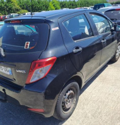 Feu arriere principal droit (feux) TOYOTA YARIS 3 Photo n°7