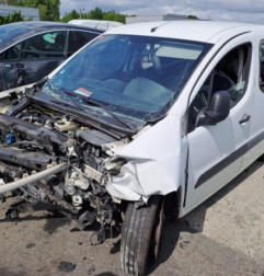 Retroviseur droit PEUGEOT PARTNER 2 Photo n°6