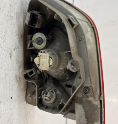 Feu arriere secondaire gauche (feux) PEUGEOT 308 2 SW Photo n°3