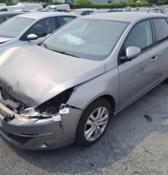 Feu arriere secondaire gauche (feux) PEUGEOT 308 2 SW Photo n°4