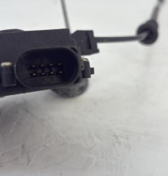 Serrure avant gauche VOLKSWAGEN GOLF 4 Photo n°3