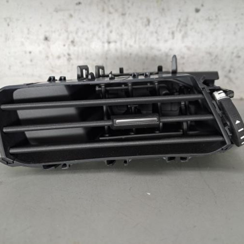 Aerateur tableau de bord avant gauche PEUGEOT 308 3