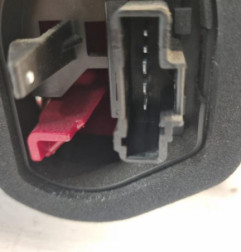 Feu arriere principal droit (feux) PEUGEOT 208 1 Photo n°4