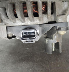 Alternateur FORD FIESTA 5 Photo n°3