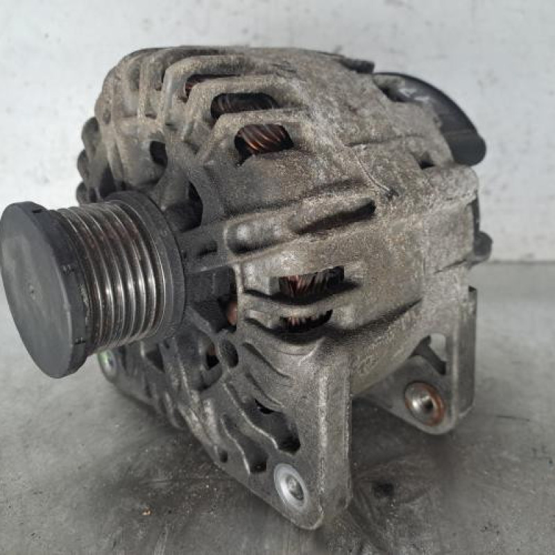 Alternateur RENAULT MASTER 3