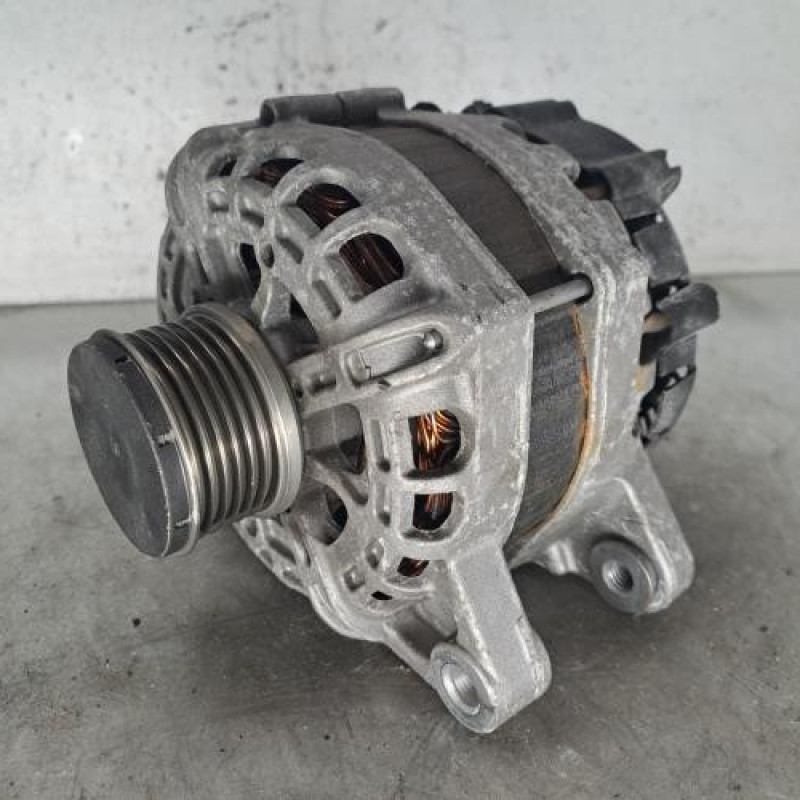 Alternateur PEUGEOT 208 1
