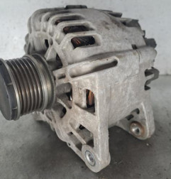 Alternateur RENAULT CAPTUR 1 Photo n°1