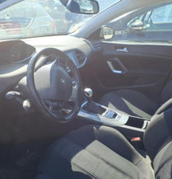 Retroviseur droit PEUGEOT 308 2 SW Photo n°13