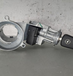 Neiman OPEL CORSA D Photo n°1