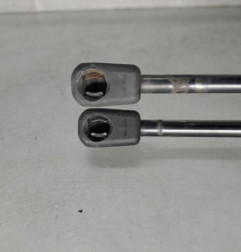 Verin de coffre VOLKSWAGEN TOURAN 1