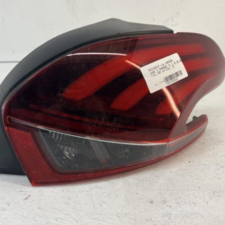 Feu arriere principal droit (feux) PEUGEOT 208 1 Photo n°1